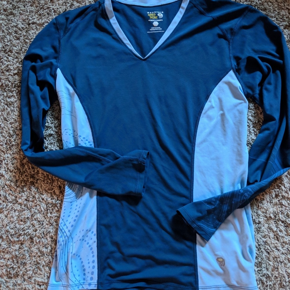Flash Sale! Mountain Hardwear Long Sleeve